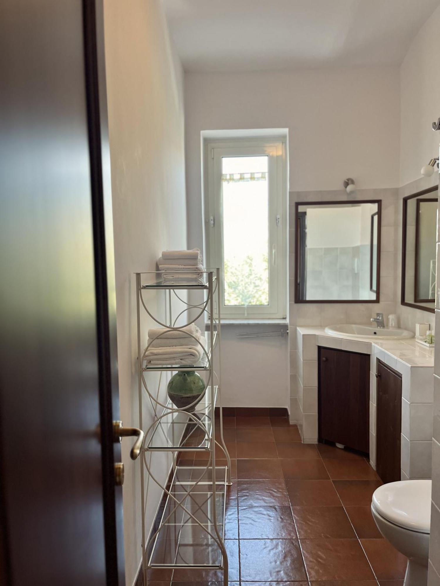 Casa Caimotta Hotel Neive Ngoại thất bức ảnh