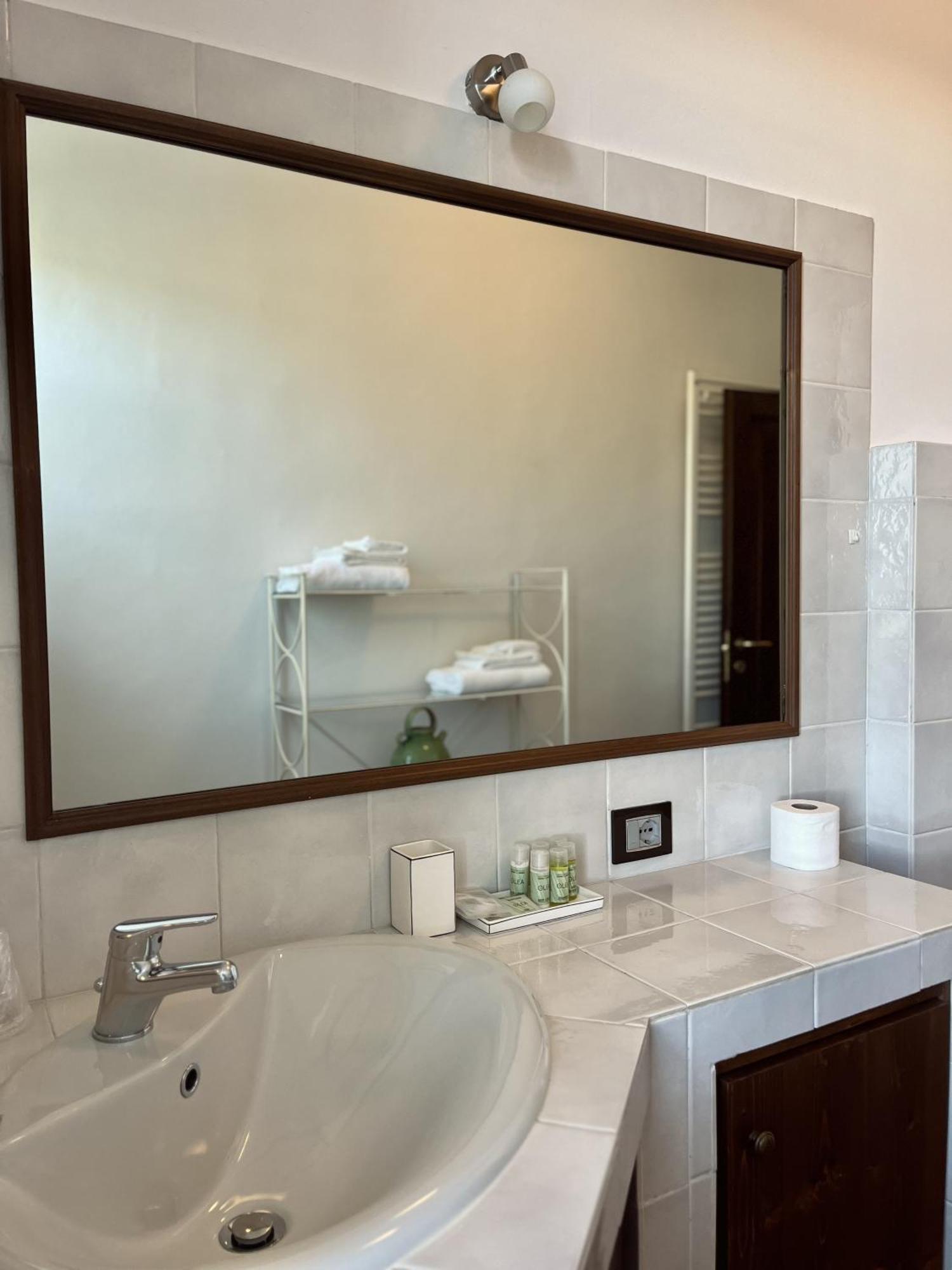 Casa Caimotta Hotel Neive Ngoại thất bức ảnh