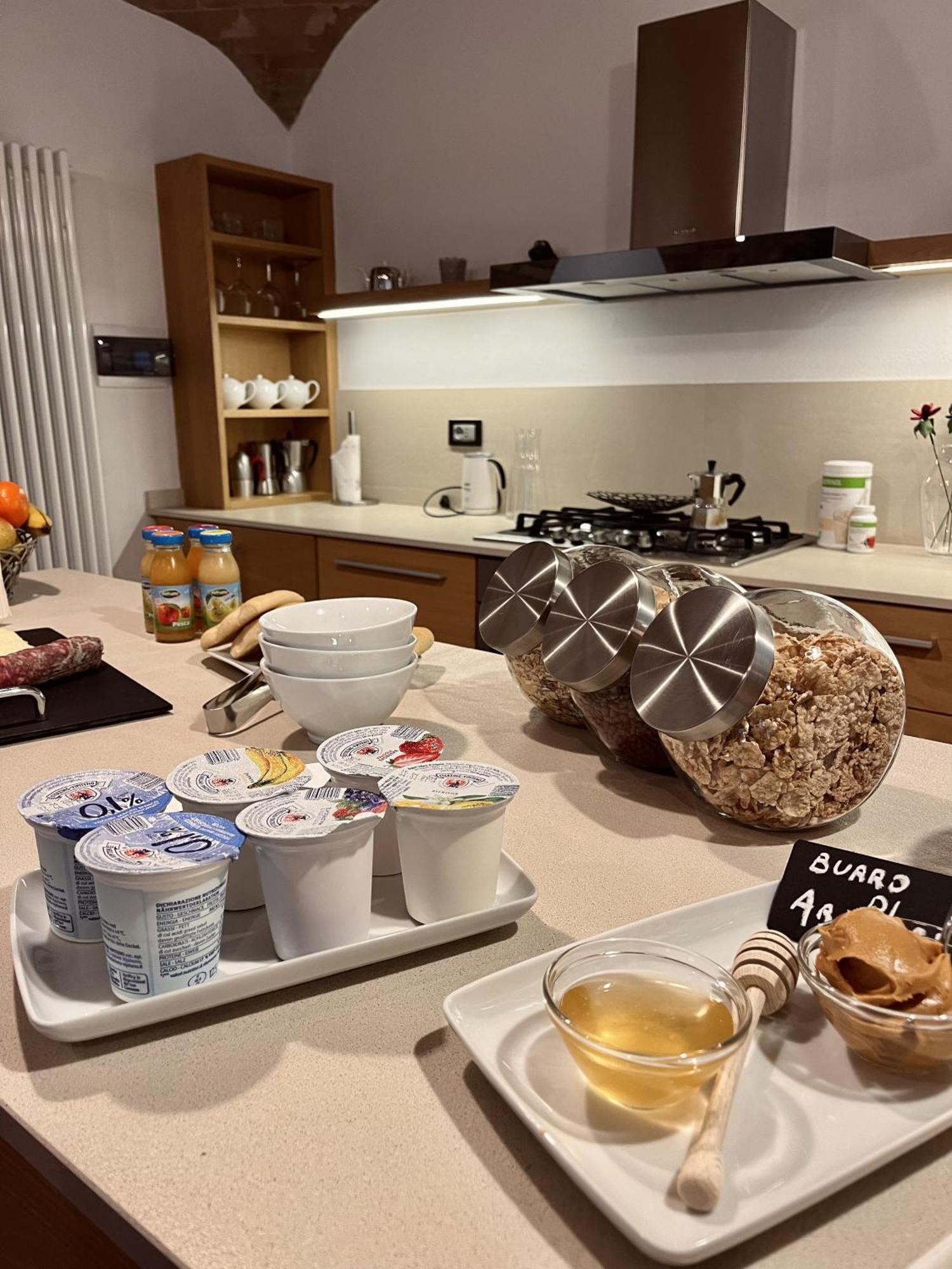 Casa Caimotta Hotel Neive Ngoại thất bức ảnh