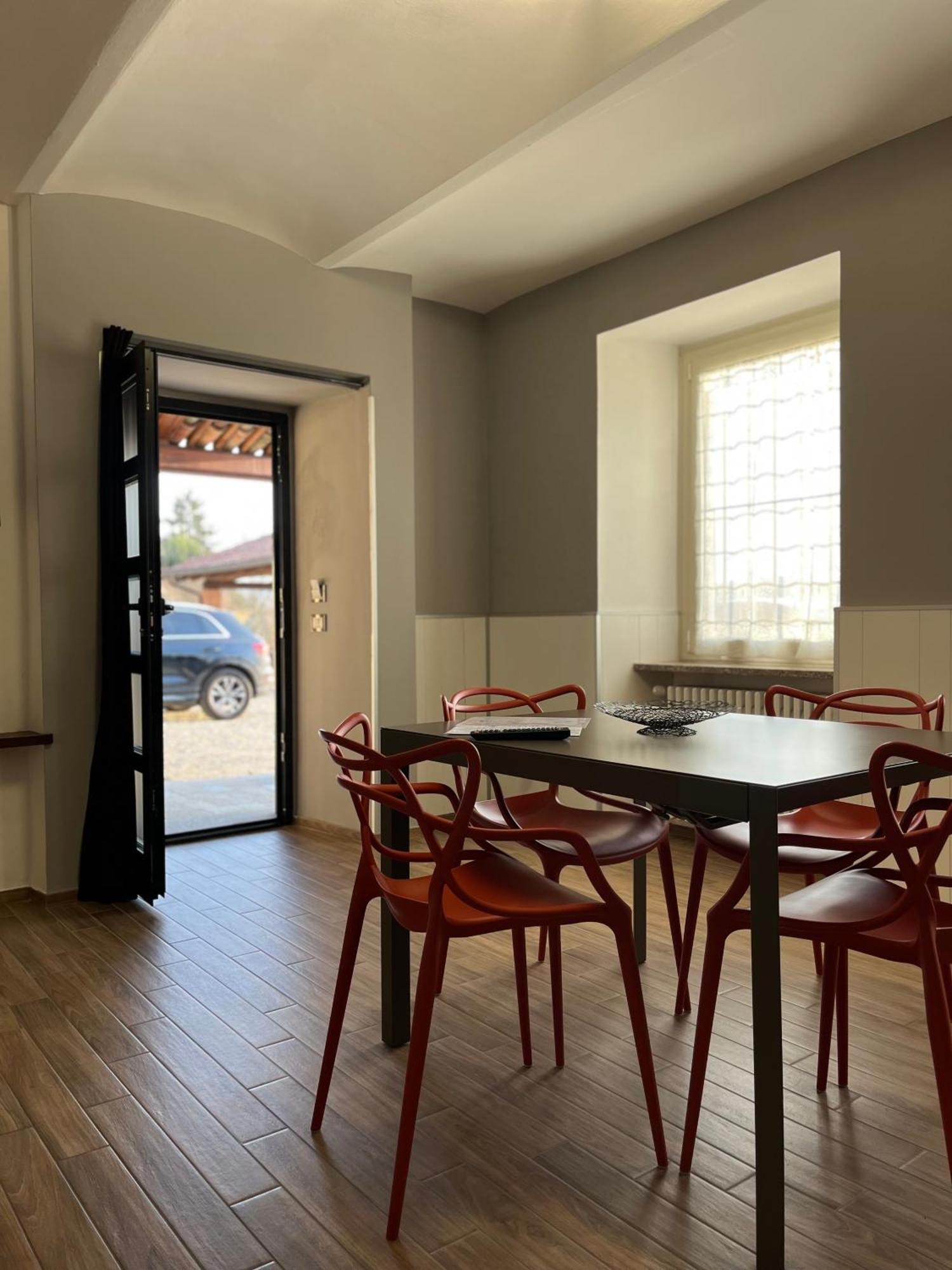 Casa Caimotta Hotel Neive Ngoại thất bức ảnh